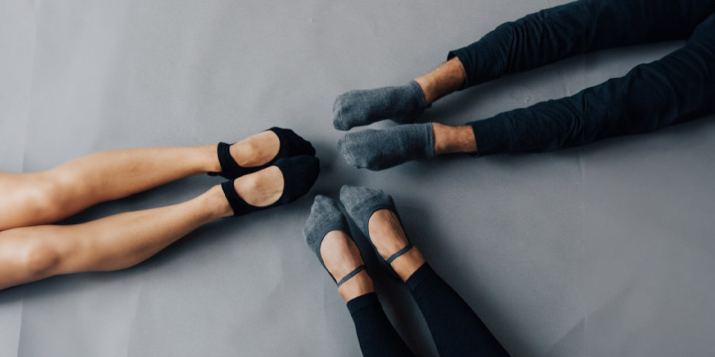 Pointe Studio All Grip, No Slip Socks for Pilates, Yoga, Barre & Dance ...