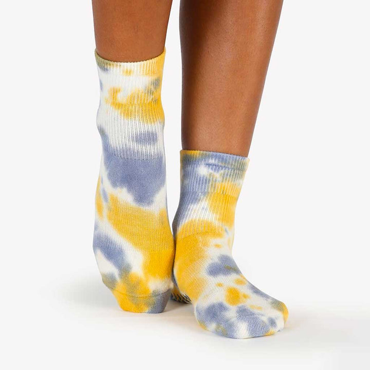 Pointe Studio Ankle Grip Socks for Pilates, Yoga & Barre – Pointe ...