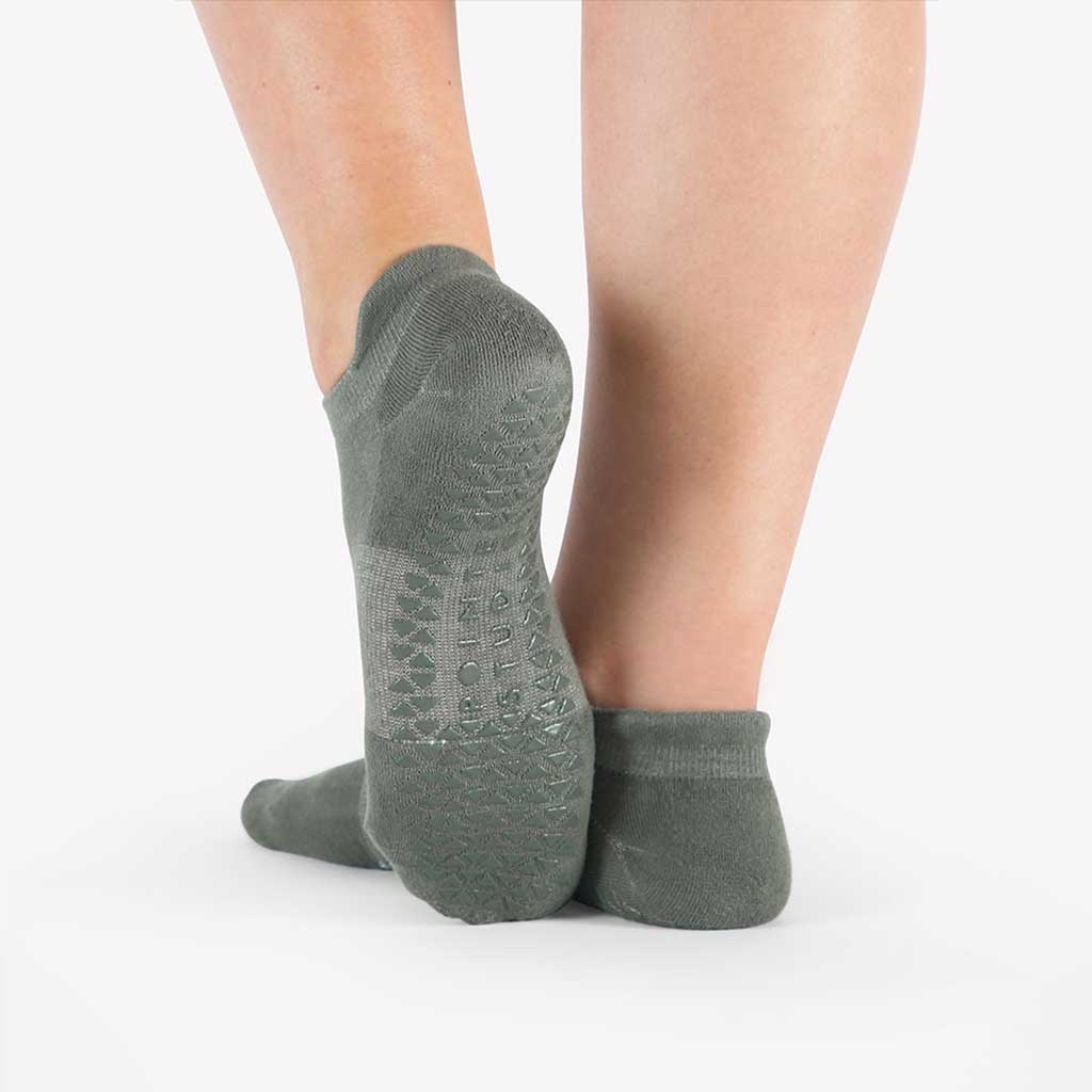 Flow Grip Socks – Tucketts™