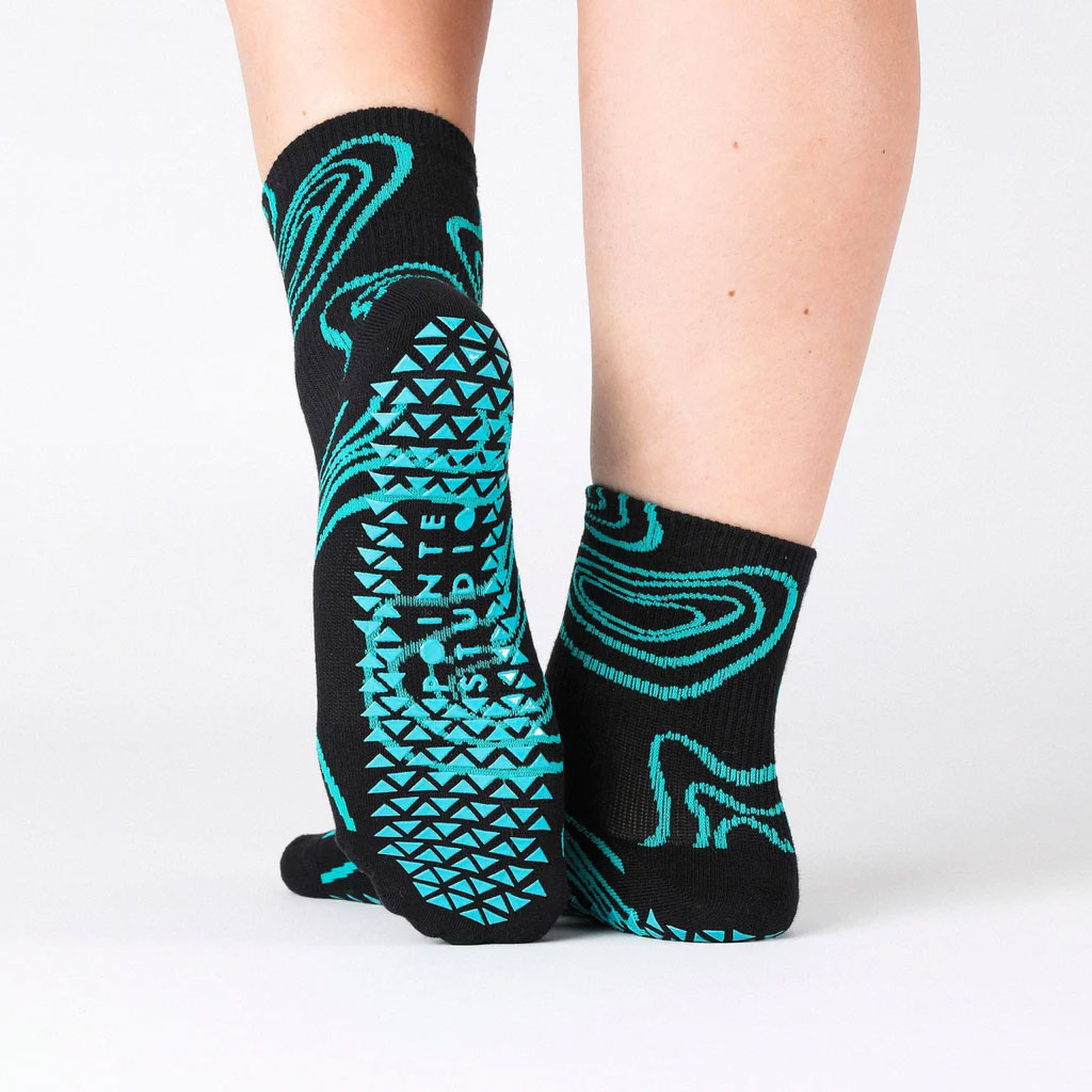 Topo Ankle Grip Socks for Pilates, Yoga & Barre